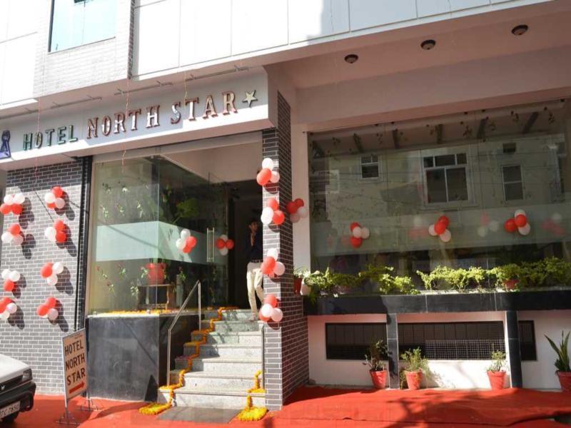 Hotel North Star Udaipur Esterno foto